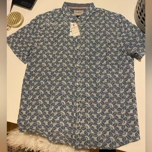 Flag & Anthem Men's Blue Floral Short-Sleeve Button-Down Shirt by